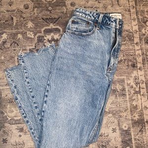 Abercrombie Mom jeans